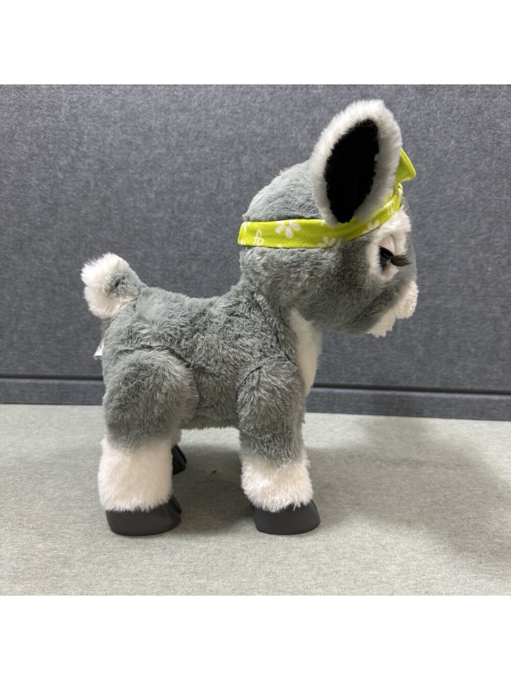 FurReal Daisy The Yoga Goat Interactive Plush Toy 11in Tested Working NO BOTTLE - Picture 4 of 9